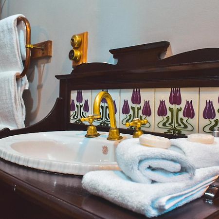 The Danseys Pass Hotel Ranfurly Экстерьер фото