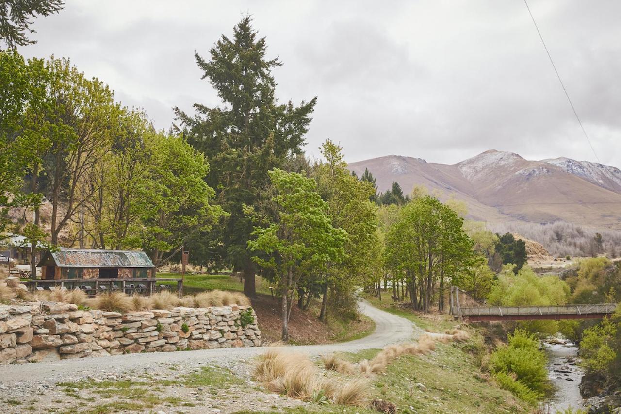 The Danseys Pass Hotel Ranfurly Экстерьер фото